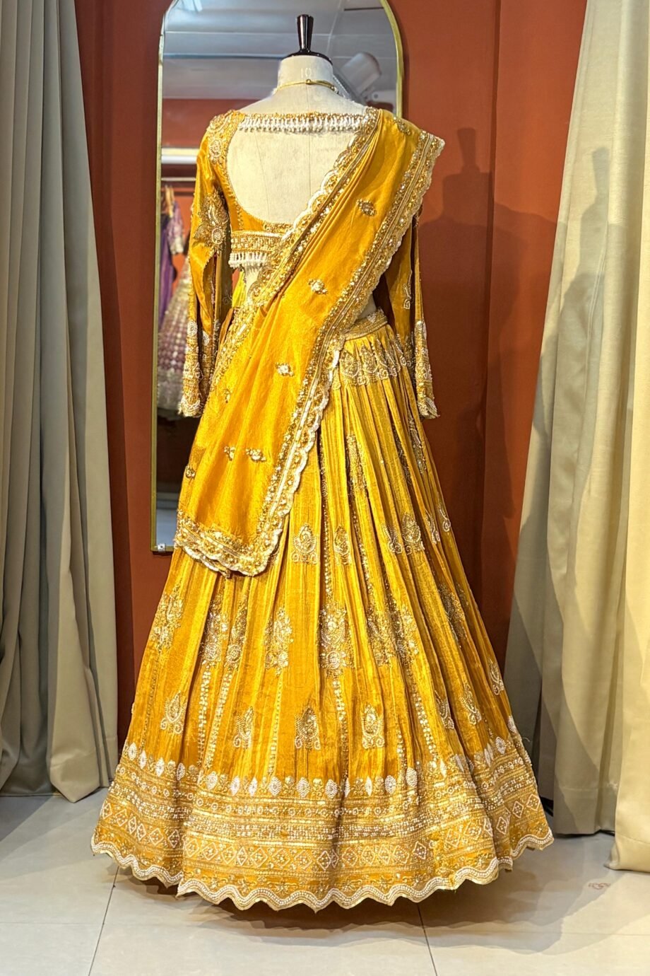 Swarn Jyoti Lehenga Set