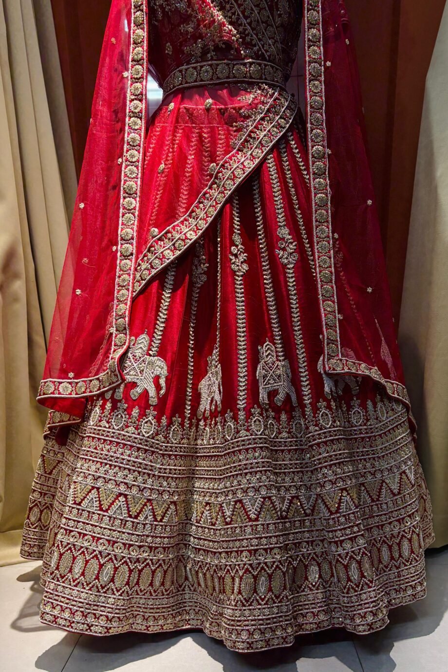Gajgamini Lehenga Set